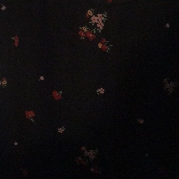 Black blouse - Picture 3 of 4